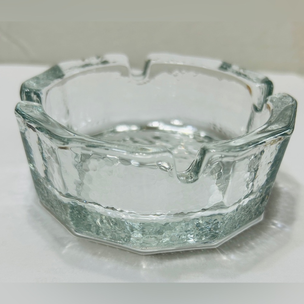 Vintage Blenko ashtray, Dodgecagon 12 sided, textured. Very collectible! Mint! - Picture 2 of 4